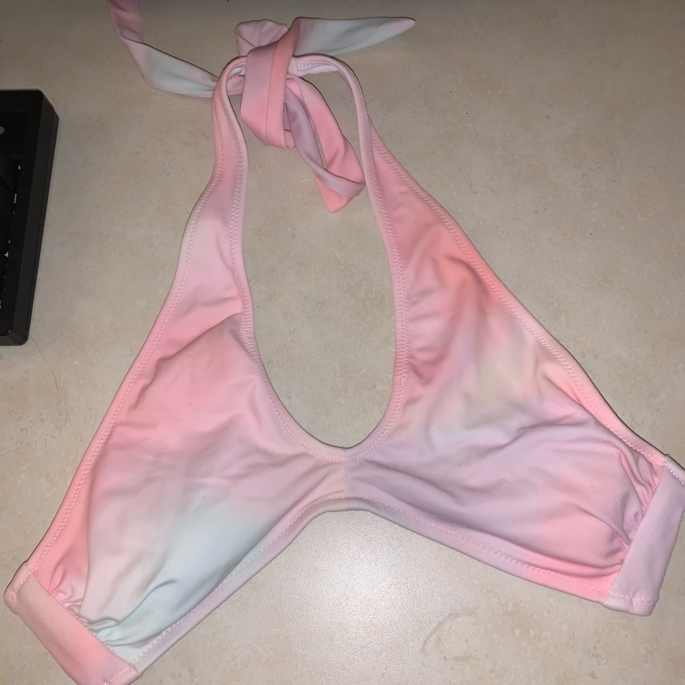 Victoria’s Secret bikini top